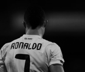 Fondo De Pantalla:uynv2flg7bo= Cristiano Ronaldo