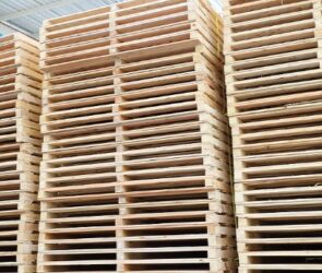 Looking for a Wooden Pallets Company?