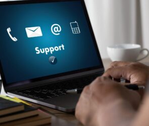 fake customer support scams, customer support scam detection, identify fake tech support, avoid support scams, scam call prevention, customer support fraud, tech scam protection, fake support calls, scam prevention tips, support scam awareness