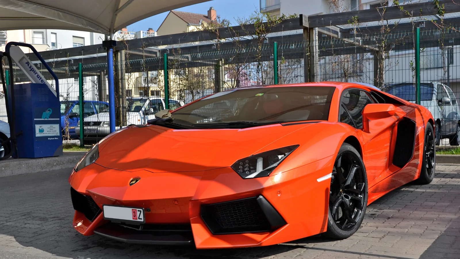 Aventador:lqubosgfyy8= Lamborghini